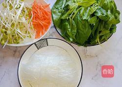 菠菜豆芽炒粉丝的做法图解1