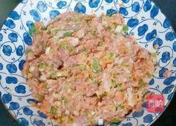 胡萝卜猪肉云吞的做法图解6