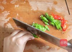 香菇烧豆腐的做法图解3