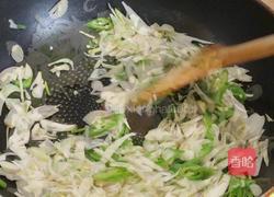 猪耳炒荞头的做法图解6