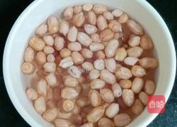 莲藕花生猪蹄汤的做法图解1