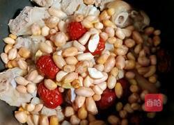 莲藕花生猪蹄汤的做法图解7