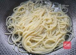 日式咖喱鸡肉意面的做法图解5