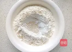 Illustration of making dough mung bean cake 2