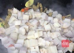 酸笋炒藕丁的做法图解7
