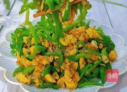 青椒炒鸡蛋的做法图解16