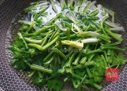 芹菜牛百叶的做法图解3