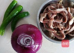 猪肚炒洋葱的做法图解1