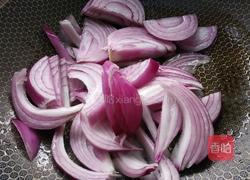 猪肚炒洋葱的做法图解3