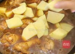 土豆焖翅根的做法图解7