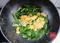 菠菜炒鸡蛋的做法图解10