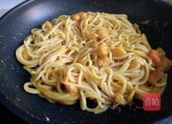 日式咖喱鸡肉意面的做法图解7