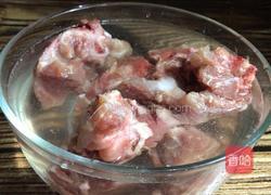 海带山药脊骨汤的做法图解1