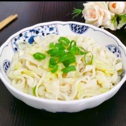 白菜热汤面条的做法[图]