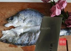 蒜香烤鲈鱼的做法图解3