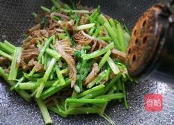 芹菜牛百叶的做法图解10