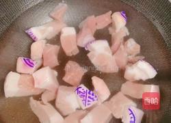 猪肉炖土豆的做法图解2