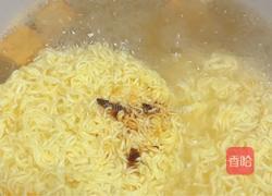 鸡蛋泡面的做法图解8
