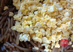 圆白菜鸡蛋粉条素馅包子的做法图解14