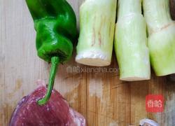 篙笋肉炒肉的做法图解1