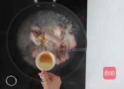 莲藕炖鸭的做法图解3