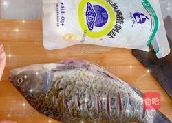 红烧鲫鱼的做法图解1