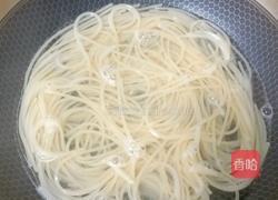 日式咖喱鸡肉意面的做法图解4