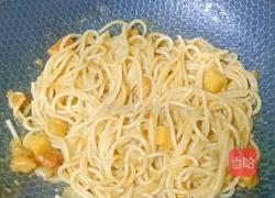日式咖喱鸡肉意面的做法图解10