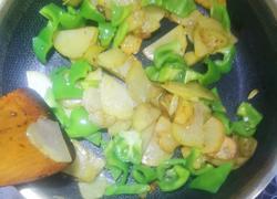 青椒炒土豆片