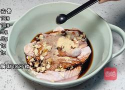 椒盐鸡块的做法图解1