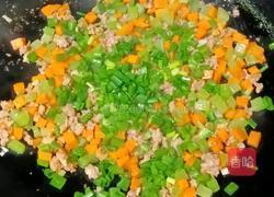 莴笋胡萝卜炒肉沫的做法图解12