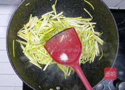 蒜黄炒鸡蛋的做法图解13