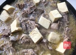酸菜炖脊骨冻豆腐的做法图解5