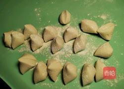 香菇酱肉小笼包的做法图解15