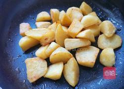 三文鱼香肠烤土豆的做法图解9