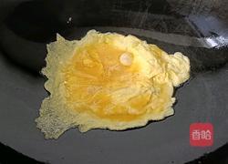 鸡蛋百合炒木耳的做法图解7