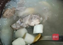 淮山排骨汤的做法图解3