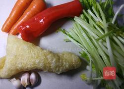 肉皮炒三丝的做法图解1