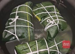 大米猪肉粽的做法图解23