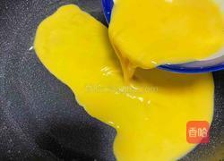 番茄鸡蛋炒饭的做法图解2