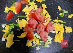 番茄鸡蛋炒饭的做法图解7