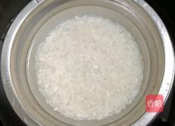 鸡蛋酸菜盖饭的做法图解2