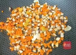 香菇胡萝卜鸡肉盖饭的做法图解9