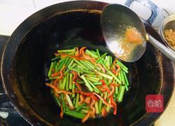 蒜苔过油肉的做法图解7