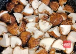 香菇炒上海青的做法图解4