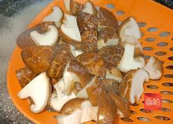 香菇炒上海青的做法图解5