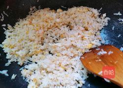 虾仁蛋炒饭的做法图解11