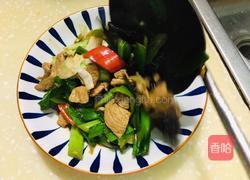 青蒜木耳炒肉片的做法图解8