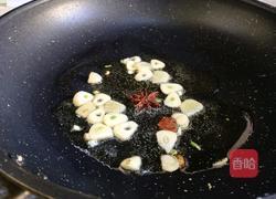 香菇鸡腿盖浇饭的做法图解7