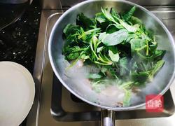 年糕炒菠菜的做法图解6